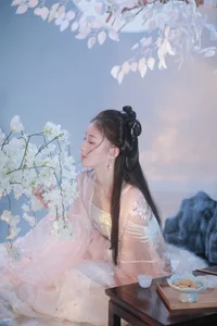 YiTuYu Art Language Vol.6124: Huang Yu Yao in Floral Elegance - image 18