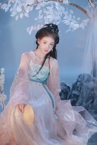 YiTuYu Art Language Vol.6124: Huang Yu Yao in Floral Elegance - image 9