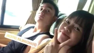 Dang Van Lam and Yen Xuan: A Public Romance Following the Goalkeeper's Success - image 4