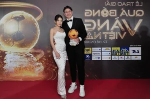 Dang Van Lam and Yen Xuan: A Public Romance Following the Goalkeeper's Success - image 0