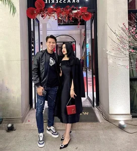 Elegant Style Secrets of the Vietnam National Team Captain's Wife - image 1