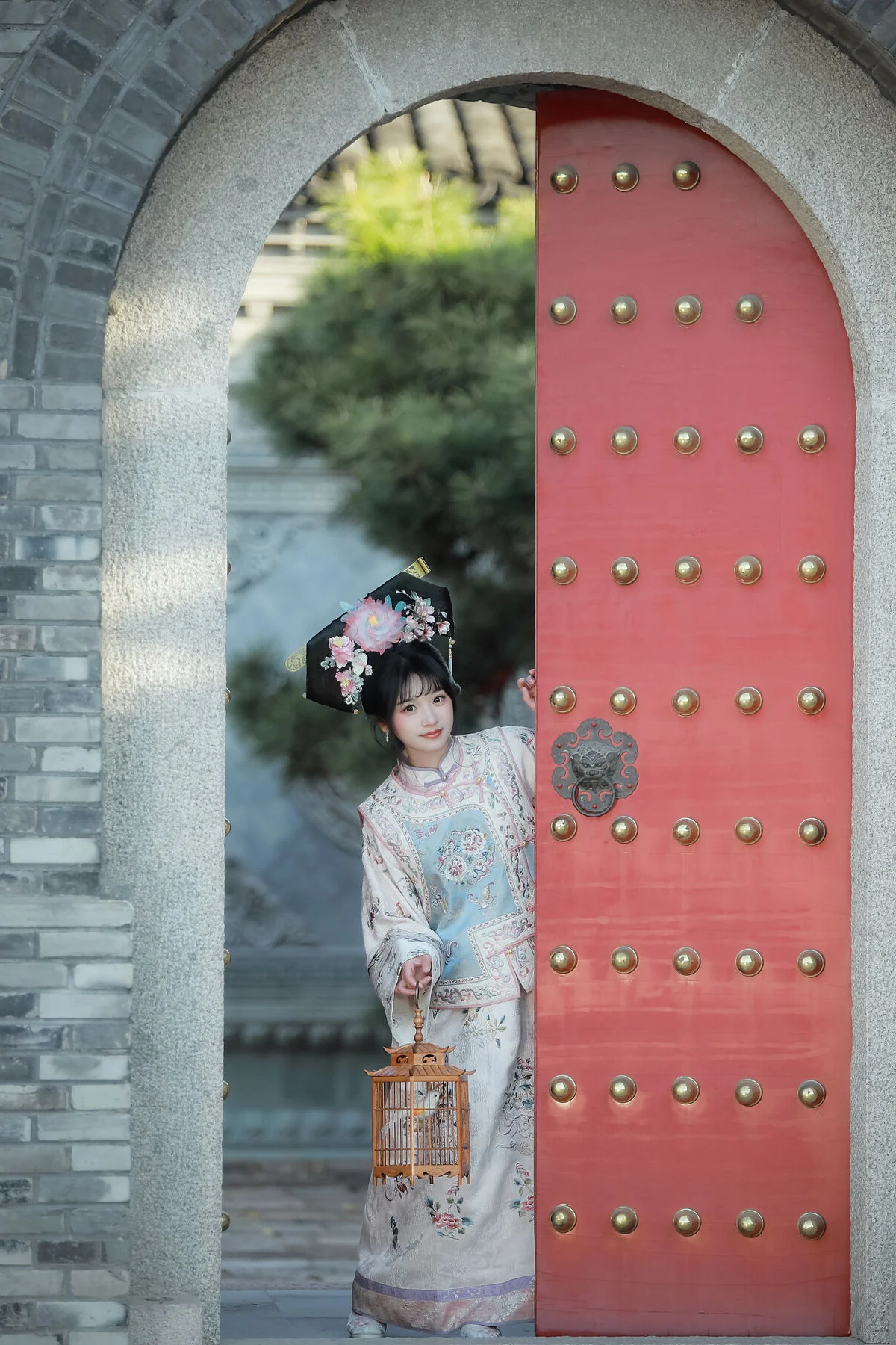 Elegant Portraiture: YiTuYu Art Language Vol.6537 Featuring Miao Miao Zi
