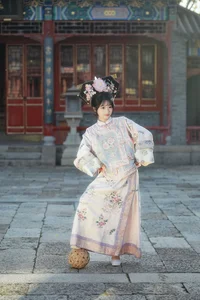 Elegant Portraiture: YiTuYu Art Language Vol.6537 Featuring Miao Miao Zi - image 1