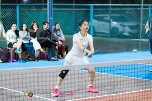 Nhat Le Embraces the Pickleball Trend with a Radiant and Natural Sporty Look - image 9