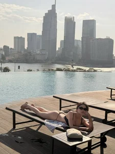 Beauty Quyen Qui Stuns in Bold Bikini Photoshoot Showcasing Flawless Physique - image 10