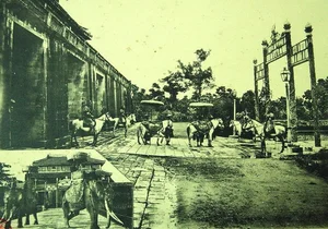 A Nostalgic Journey: Captivating Images of Vietnam from Over a Century Ago - image 5