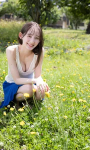 Cecile Nana Digital Photo Book: Summer is in the Air (81P Exclusive) - image 19