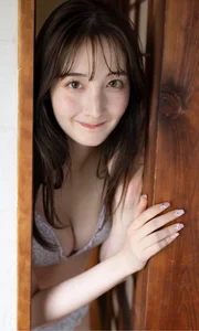 Cecile Nana Digital Photo Book: Summer is in the Air (81P Exclusive) - image 25
