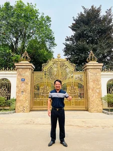 Inside Artist Quang Teo's Stunning 1,000m2 Castle-Like Garden House - image 1