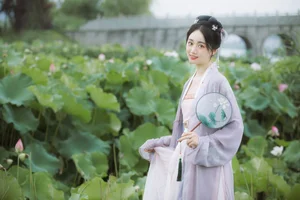 Ling Xiao Shines in YiTuYu Art Language Vol.4717 Street Style - image 3