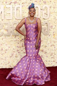 Golden Globes 2024 Red Carpet Fashion and Celebrity Styles - image 1