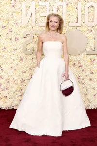 Golden Globes 2024 Red Carpet Fashion and Celebrity Styles - image 8
