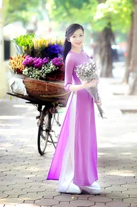 Stunning Vietnamese Girl Portraits: Pack 21 Aesthetic Photo Collection - image 36