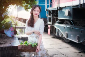 Stunning Vietnamese Girl Portraits: Pack 21 Aesthetic Photo Collection - image 43