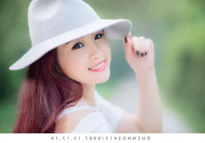 Stunning Vietnamese Girl Portraits: Pack 21 Aesthetic Photo Collection - image 13