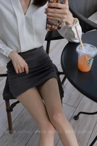 Professional Office Lady Style: Model Xiao Liu in White OL Outfit - IESS Collection - image 3