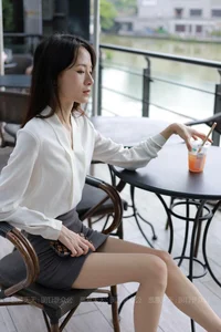 Professional Office Lady Style: Model Xiao Liu in White OL Outfit - IESS Collection - image 15