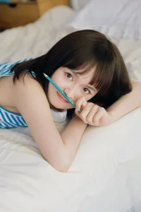 Artistic Visuals with Juan Cun Xiao Ming in YiTuYu Vol.7072 - image 12