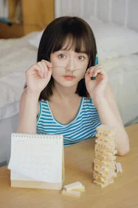 Artistic Visuals with Juan Cun Xiao Ming in YiTuYu Vol.7072 - image 11