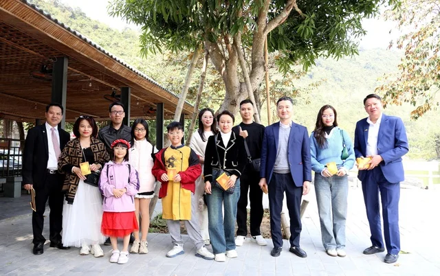 Ninh Binh Welcomes Tens of Thousands to Its Heritage Sites