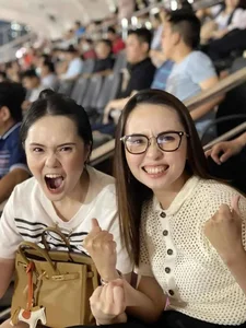 Unfiltered Beauty: Quynh Anh and Her Sister Caught on Candid Camera - image 2