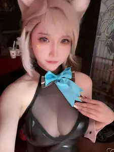 Coser Bao Zou Mo Zi Aa as Lynette Genshin Impact: Captivating Cosplay Photo Set (72P) - image 12