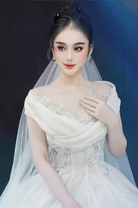 Is Lam Khanh Chi Getting Married? Wedding Dress Rumors Swirl - image 4