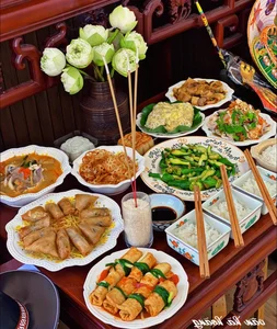 Traditional Vietnamese Feast Offerings for the Ghost Festival (Ram Thang 7) - image 20