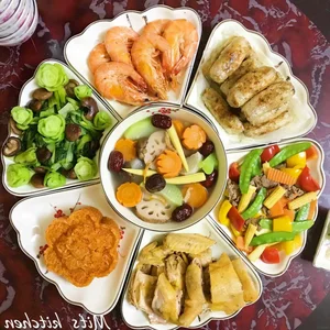 Traditional Vietnamese Feast Offerings for the Ghost Festival (Ram Thang 7) - image 7