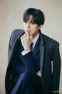 Top 10 Most Followed South Korean Male Actors on Instagram in 2024 - image 6