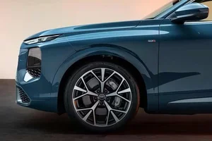 2026 Audi Q7 Unveiled: Tech-Loaded Luxury SUV Ready to Battle BMW X5 - image 11