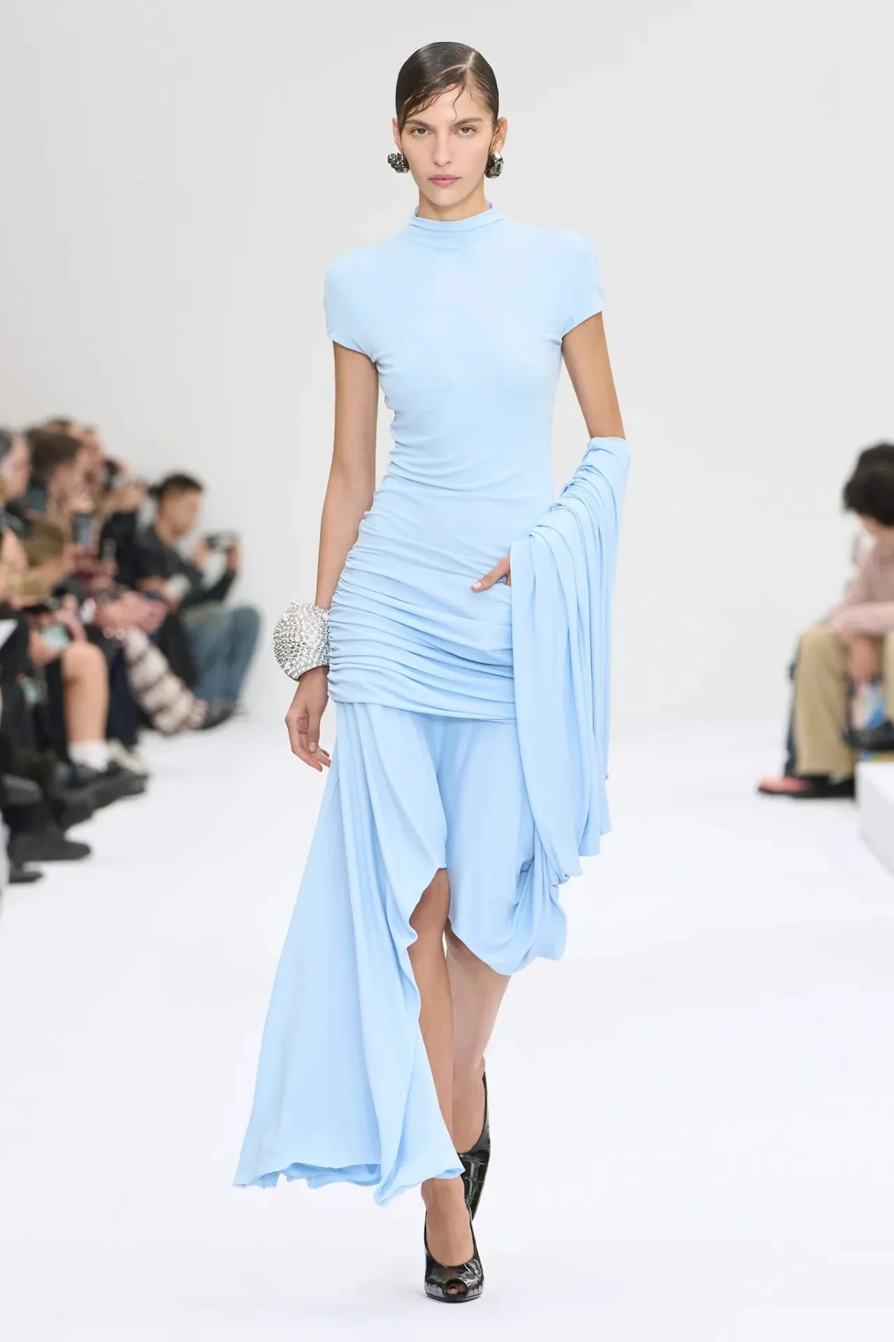 Style Forecast 2024: Seven Major Fashion Trends Dominating the Scene