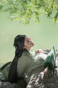 YiTuYu Vol.8832: Yi Ming's Poetic Grace by the Pond, Ancient Beauty in Nature - image 34