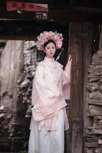Artistic Portraiture with Zhao Qian in Art Language Vol.6469 - image 26