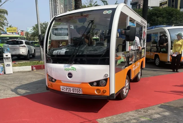 Essential Guide for Touring Ho Chi Minh City by Electric Car