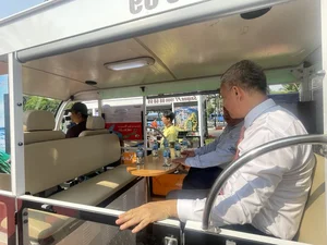Essential Guide for Touring Ho Chi Minh City by Electric Car - image 3