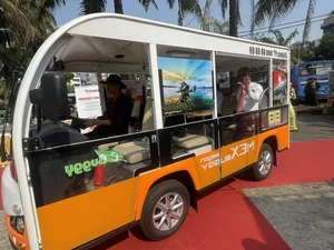 Essential Guide for Touring Ho Chi Minh City by Electric Car - image 1