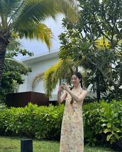 Korean Actress Spotted in Nha Trang: A Netizen Sensation - image 4