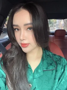 Meet Mai Phuong Thuy Sister and Her Luxury Lifestyle - image 2