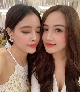 Meet Mai Phuong Thuy Sister and Her Luxury Lifestyle - image 12