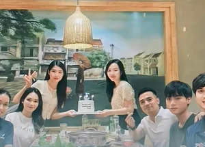 Rare Candid Photos of Football Star Luong Xuan Truong’s Wife Nhue Giang Capture Public Attention - image 4