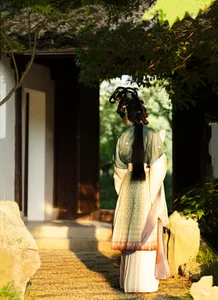 Minimalist Beauty: YiTuYu Art Language Vol.5760 Showcasing Zhi Shi in a Stunning White Collection - image 14