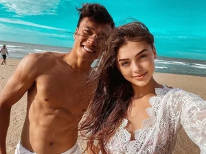 Vietnamese Footballers' Wives Kick Off Summer with Stunning Bikini Looks - image 7