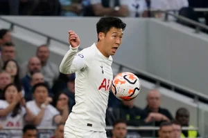 Top 10 Football Players with the Biggest Value Drops in 2023 - image 6