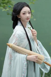 YiTuYu Art Language Vol.7192 Featuring Stunning Model Xiao Yang - image 17