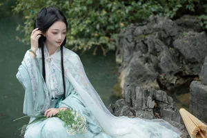 YiTuYu Art Language Vol.7192 Featuring Stunning Model Xiao Yang - image 6