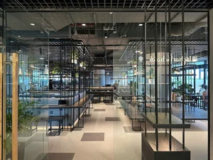 Lách Ca Lách Cách: A Modern Restaurant Telling the Story of Vietnamese Street Food - image 0