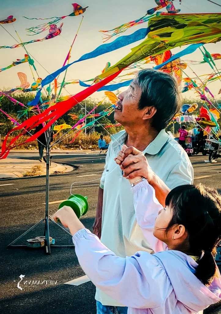 Kim Anh's Traditional Ba Zongzi: Dragon Boat Festival Celebration Gallery
