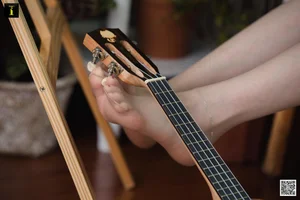 Jiajia Photography Collection: Green Plants and Guitar Melodies with IESS - image 71