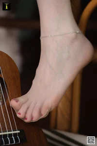 Jiajia Photography Collection: Green Plants and Guitar Melodies with IESS - image 26